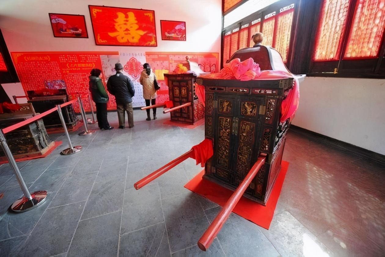二婚之痒与治愈之旅，自然美景下的情感蜕变